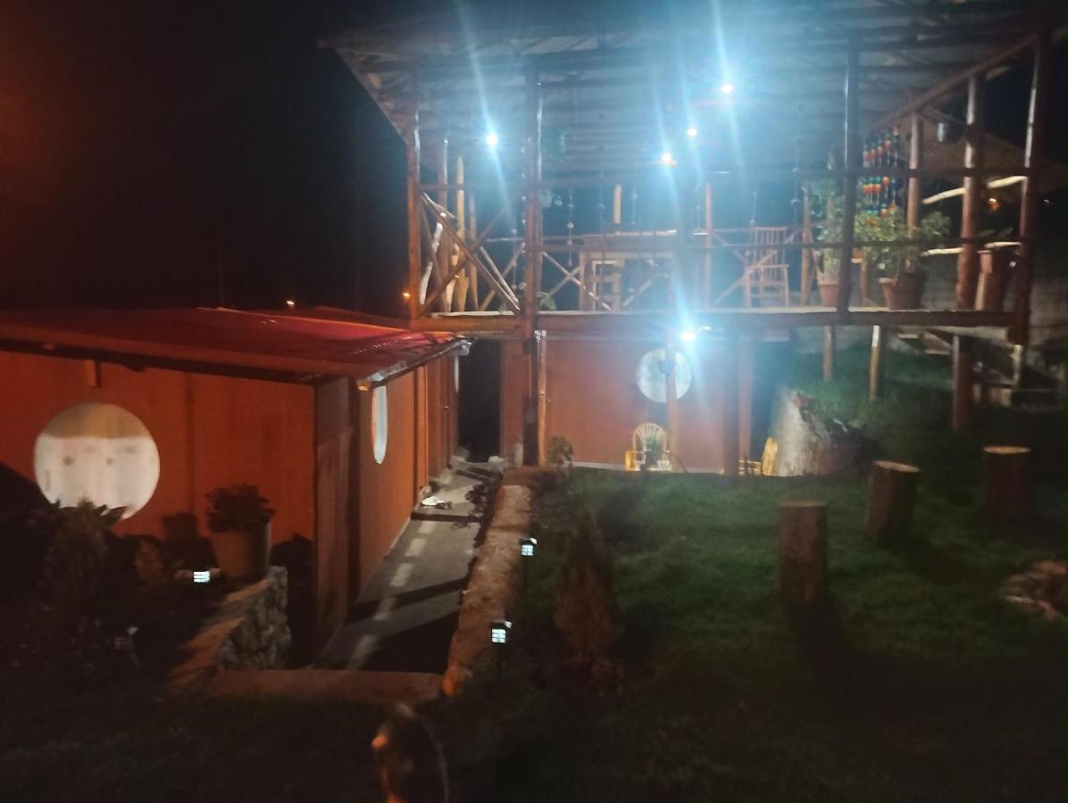 מלון Cachora The Wooden House Choquequirao מראה חיצוני תמונה